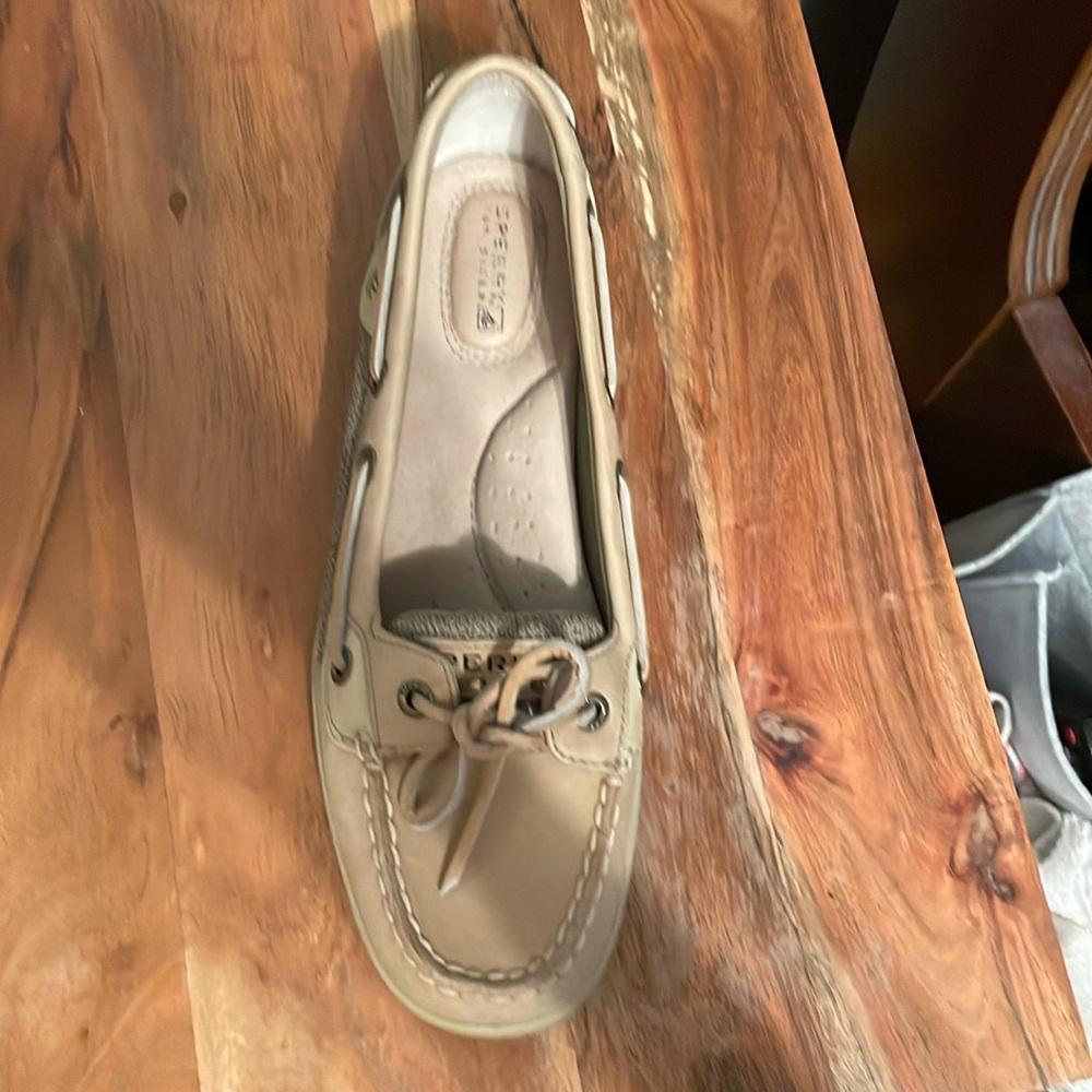 Sperry shoe